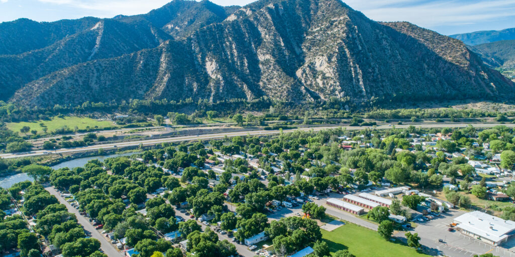 Apple Tree Park Manufactured Home Community New Castle, CO